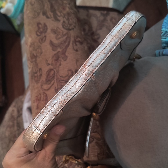 B Makowsky leather crossbody leather bag - Picture 7 of 10